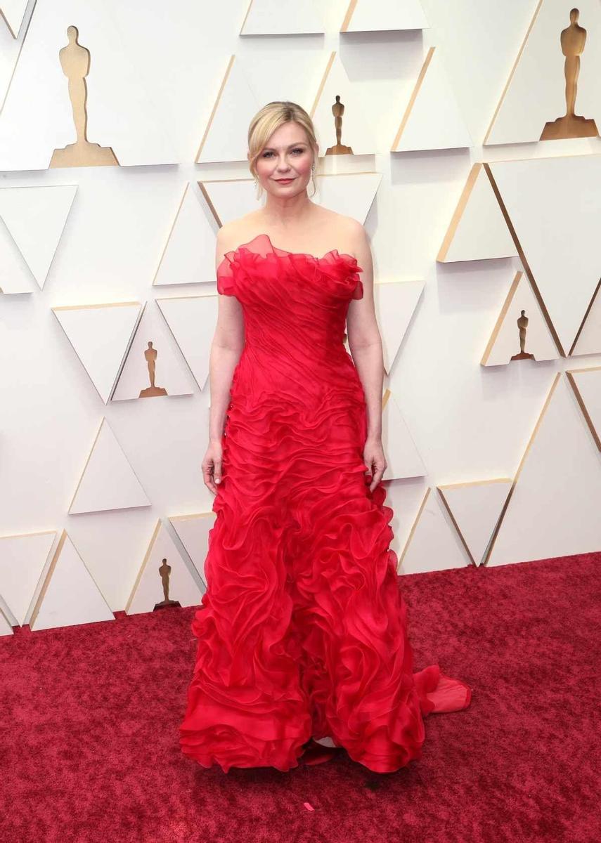 Kirsten Dunst en los Premios Oscar 2022