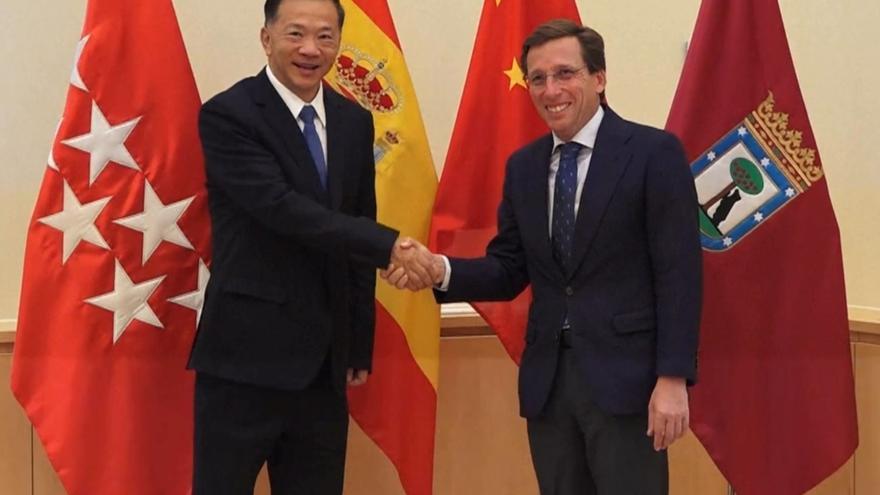 El alcalde de Madrid y el presidente del Grupo de Medios de China (CMG), acuerdan mejorar la cooperación y fomentar intercambios profundos