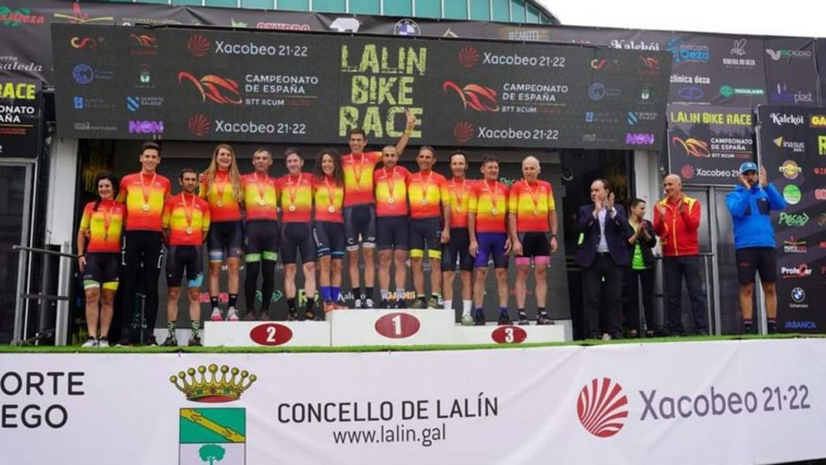 Podio con todos los ganadores del Nacional. |   // BERNABÉ/J. LALÍN