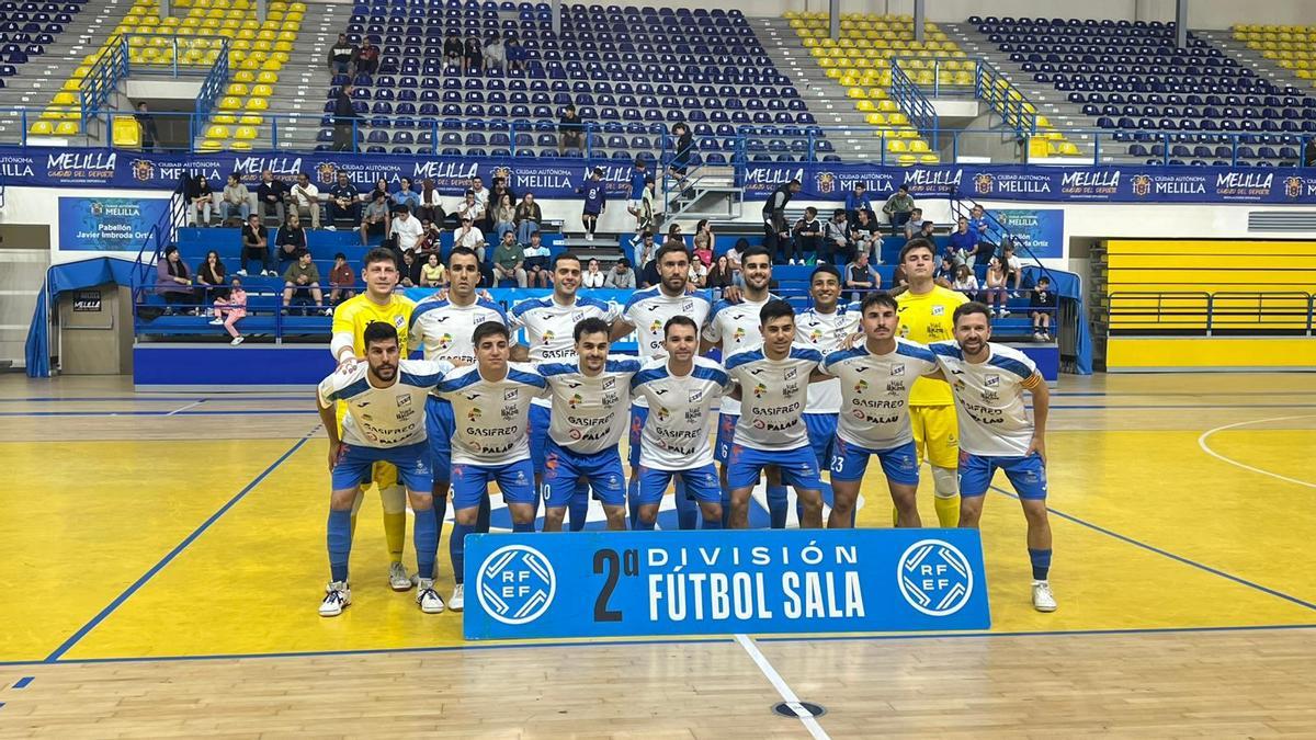 La plantilla del Gasifred, antes del partido en Melilla