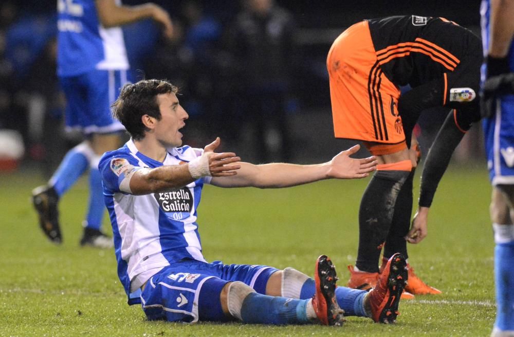 El Dépor cae en Riazor ante el Valencia