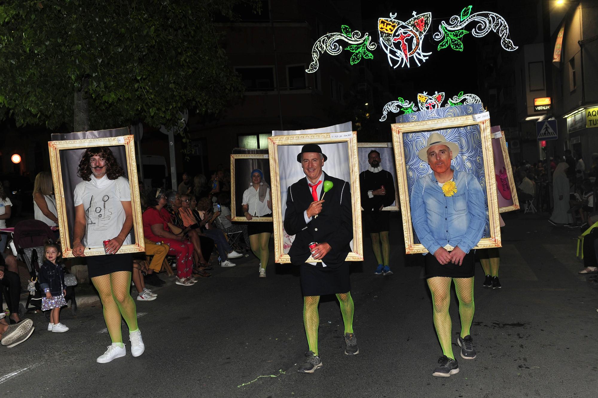 Desfile de humor de Moros y Cristianos de Crevillent