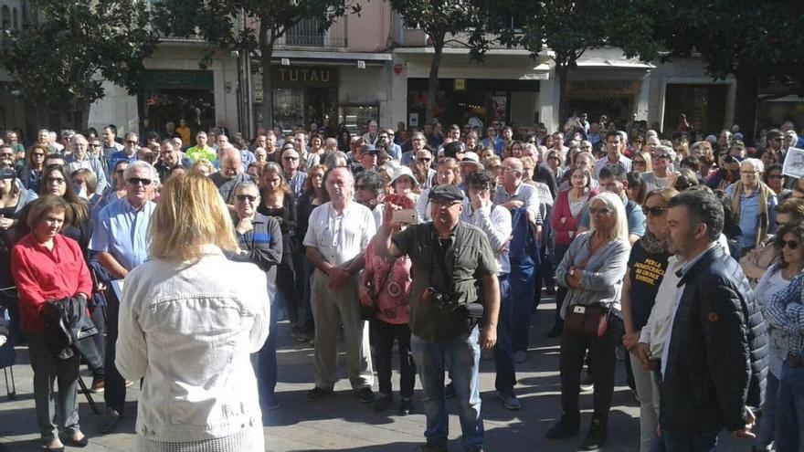 Concentració a Figueres per rebutjar l&#039;empresonament de Jordi Cuixart i Jordi Sánchez