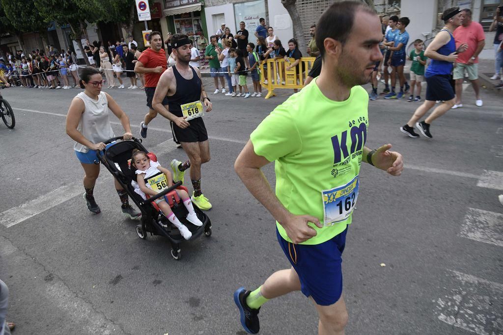 La Carrera Popular Zancada de Llano de Brujas, en imágenes