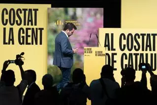 Aragonés anuncia que abandona "la primera línea de la política" y no formará parte del nuevo Parlament "por responsabilidad con el país y el partido que representa"