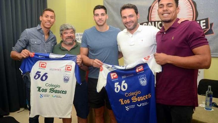 Presentación de ígor, Guilherme y Dani Tolmos. // Rafa Vázquez