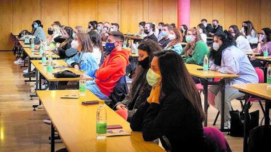La UIB recibe a 254 alumnos de intercambio procedentes de 26 países