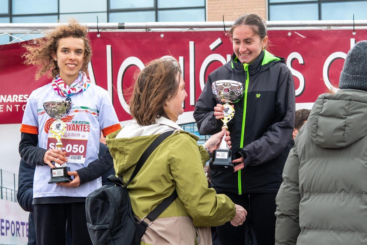 Entrega de premios del primer Cross Escolar del circuito municipal de Alcalá