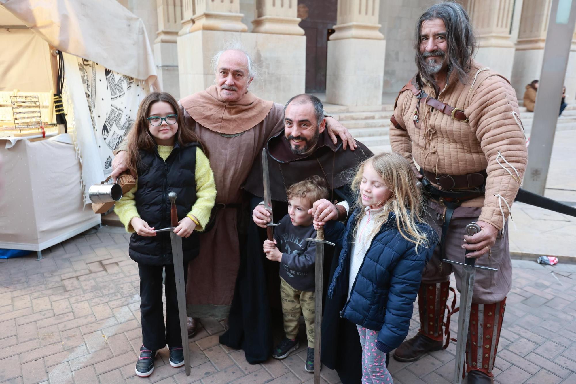 Todas las imágenes del mercado medieval de Vila-real