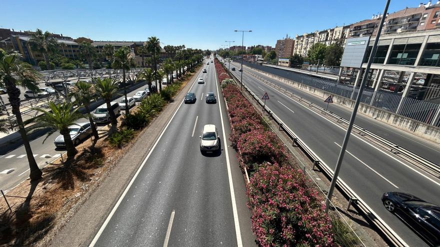 Tramo de la autovía A-376 por Montequinto