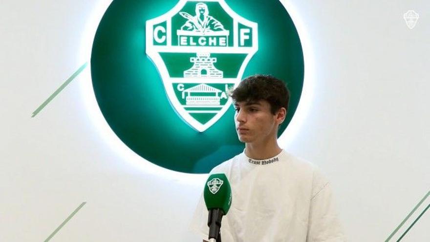 Rodrigo Mendoza, durante la entrevista a los canales oficiales del Elche