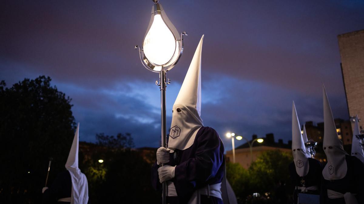 Procesión de las Lágrimas de la cofradía del Descendimiento de la Cruz