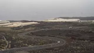 Abre la nueva carretera entre Puerto Naos y Las Manchas