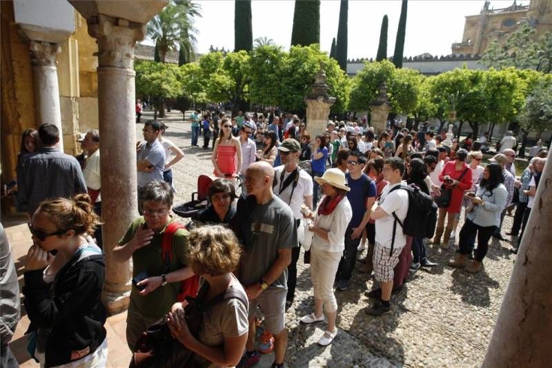 Los turistas invaden Córdoba en Semana Santa