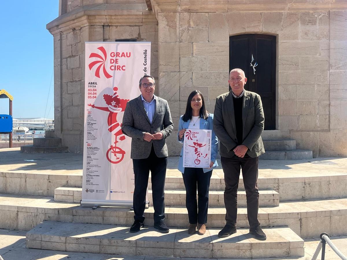 Rubén Ibáñez, Ester Giner i Vicent Sales van presentar ahir la programació de la setena edició del festival de circ contemporani Grau de Circ