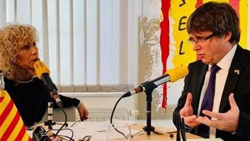 Carles Puigdemont durant l&#039;entrevista, ahir, amb Mònica Terribas a Waterloo