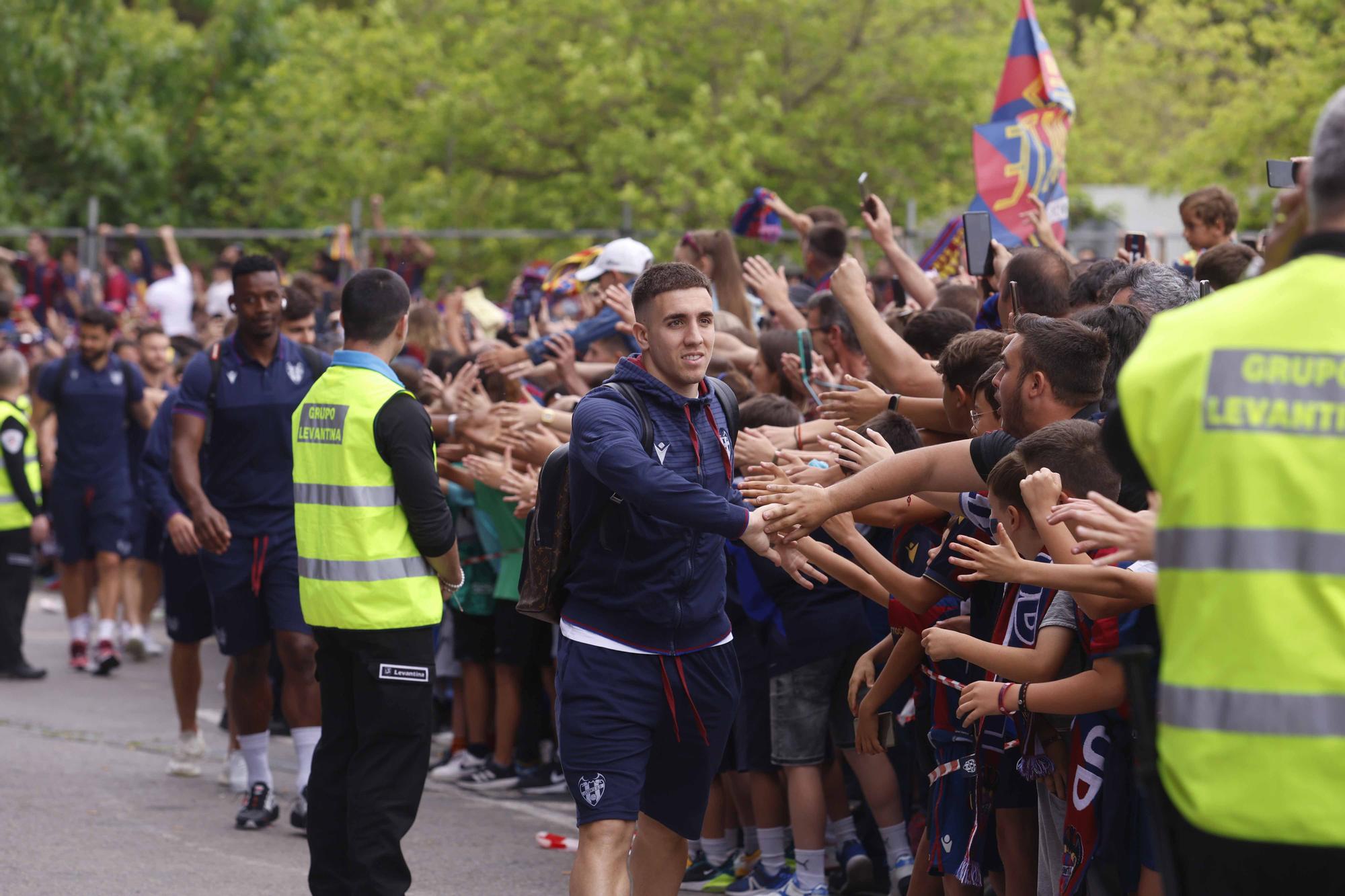 Así fue la emocionante recepción al Levante UD