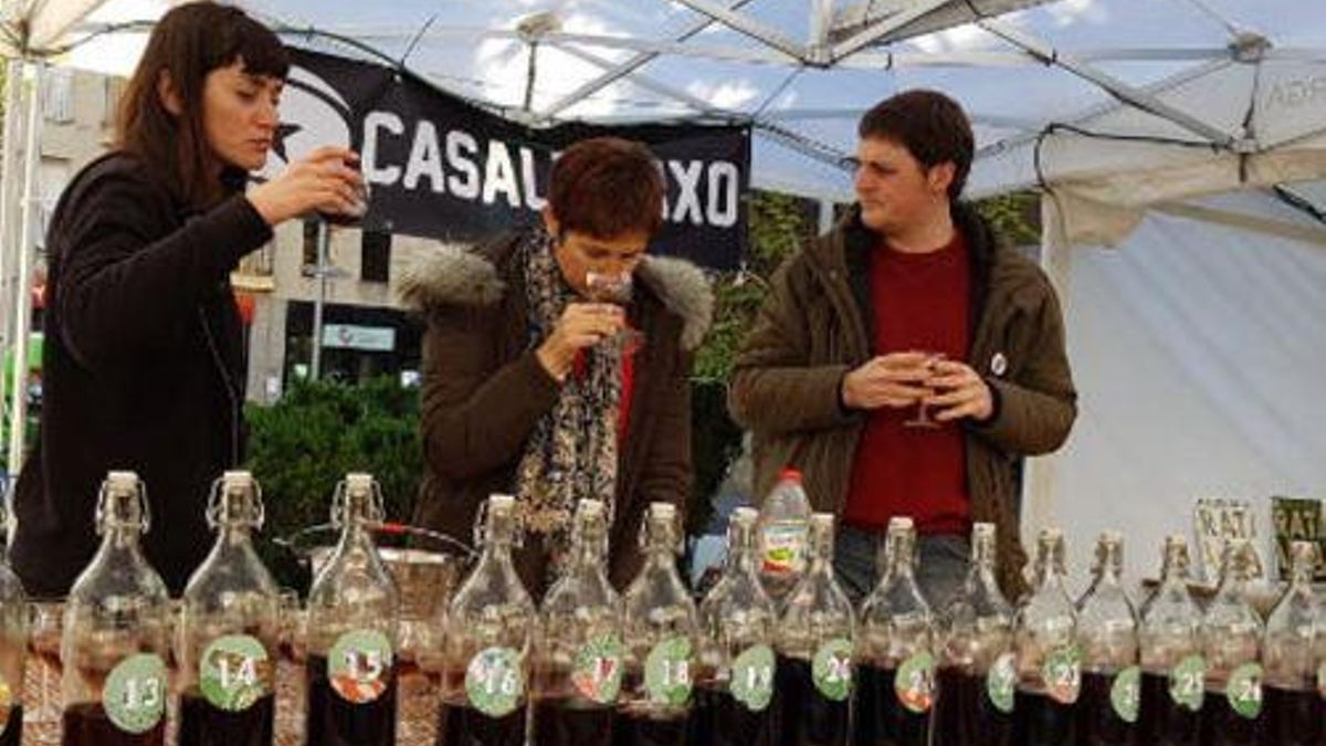 Fira de la xocolata i la ratafia, en una edició anterior