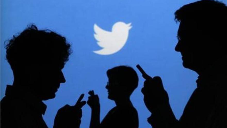 Twitter introduce en tu cronología mensajes de personas que no sigues