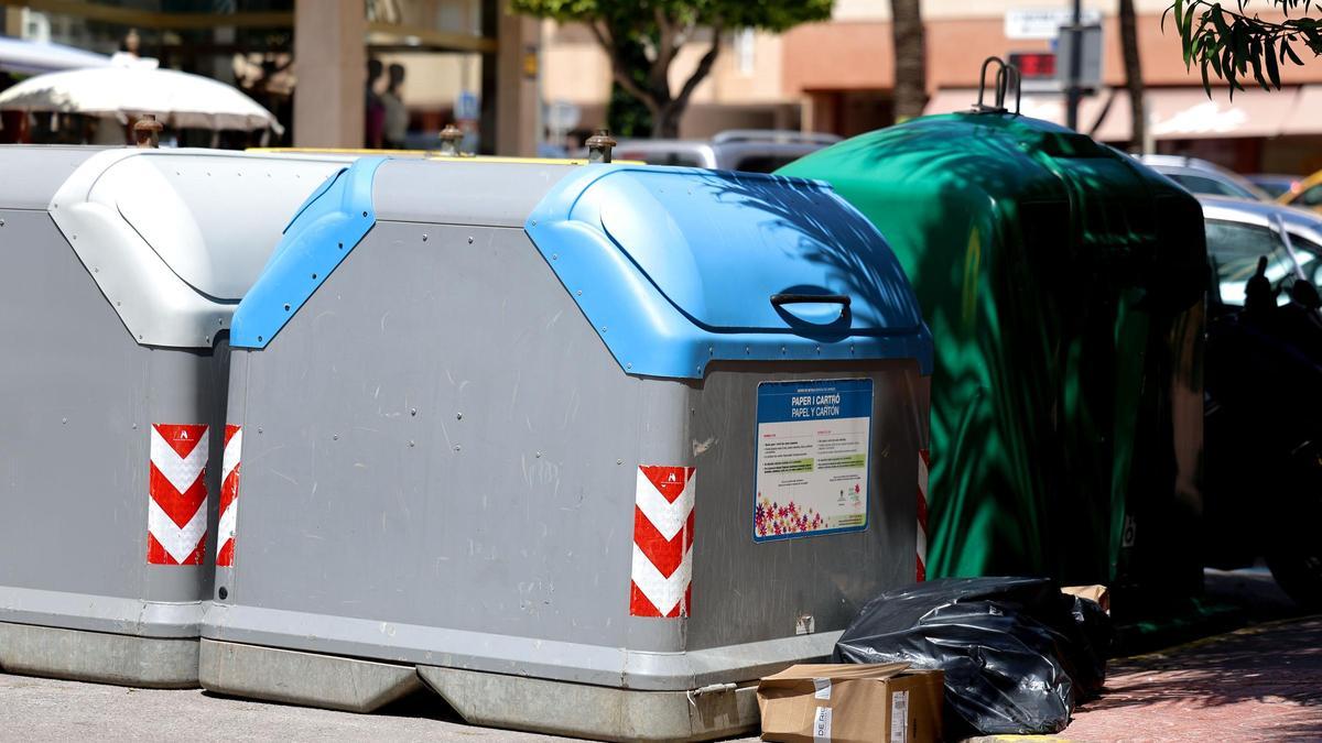 COntenedores de basura en Santa Eulalia