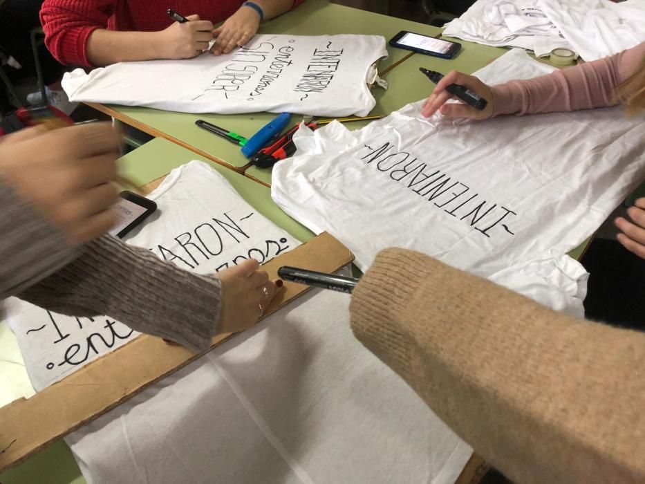 A l'IES La Senda de Quart de Poblet preparen un partit de bàsquet femení