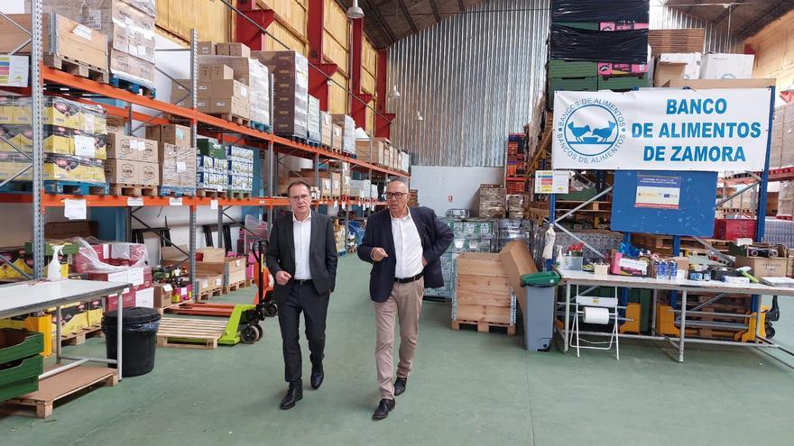 El Banco de Alimentos de Zamora recibe 27.000 kilos para repartir entre 2.000 usuarios