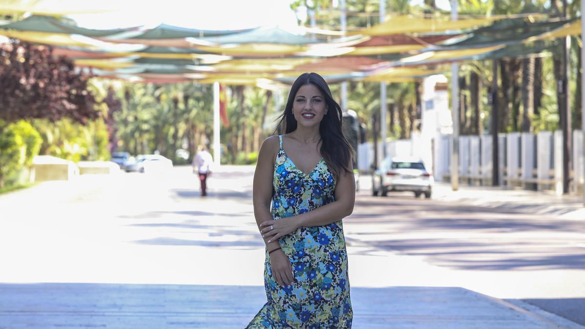 Carolina Irles en el Paseo de la Estación antes de la entrevista