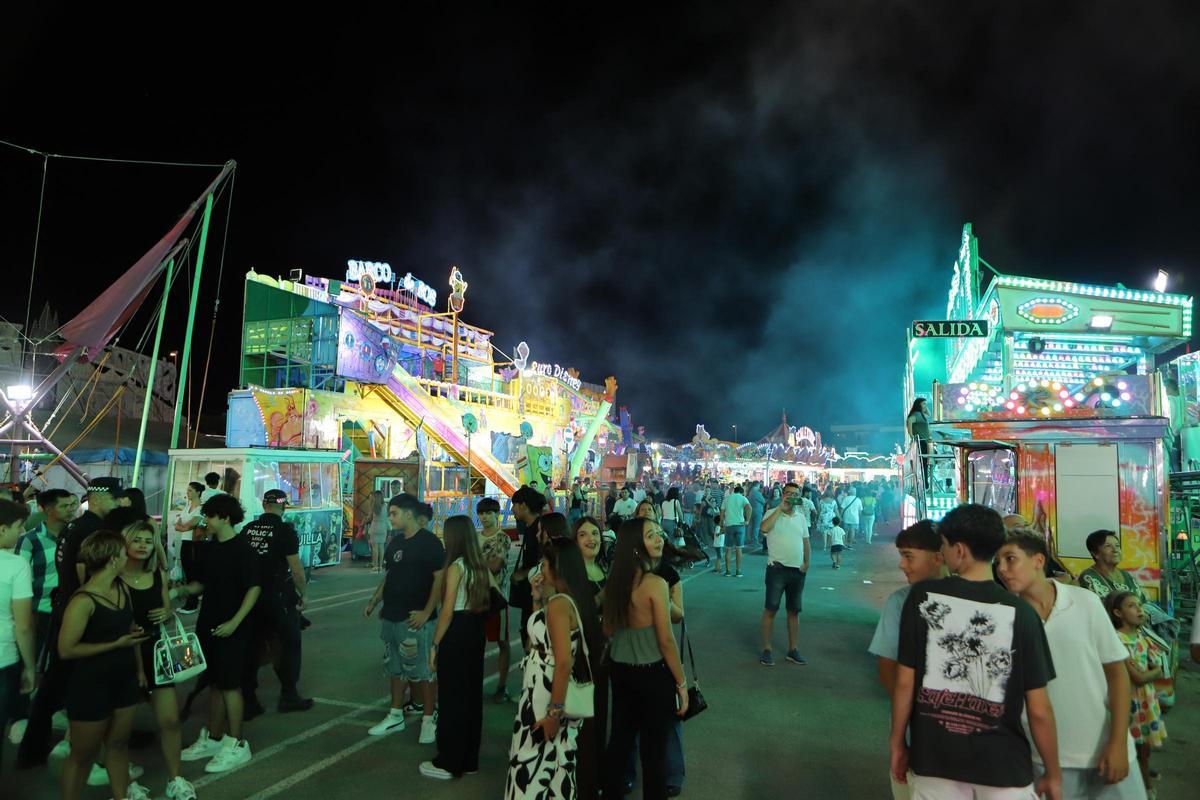 Atracciones instaladas durante la pasada edición de la Feria de Lorca.