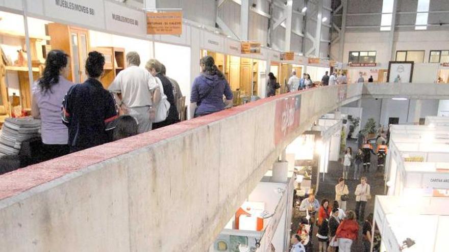 Público asistente a la pasada edición de la Feria de Mieres.