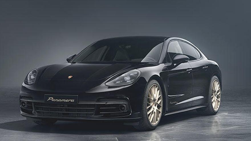 Porsche  Panamera 10 Years Edition con 330 CV