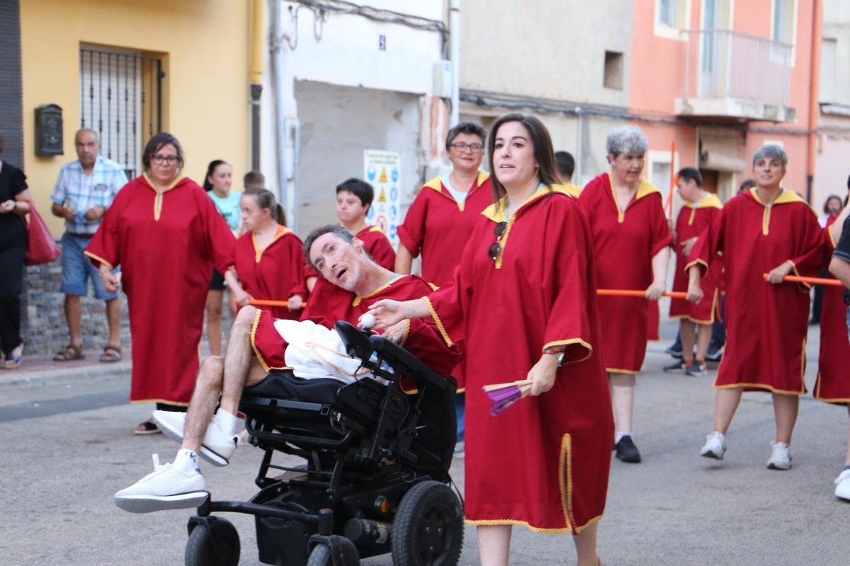 Aspromivise en el desfile de los Moros i Cristians del Genovés.