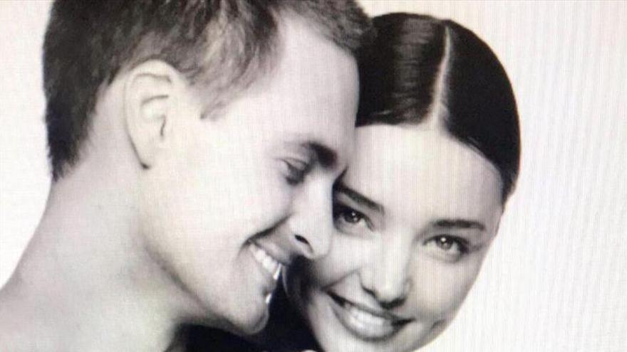 Miranda Kerr revela que no tiene relaciones con su futuro marido