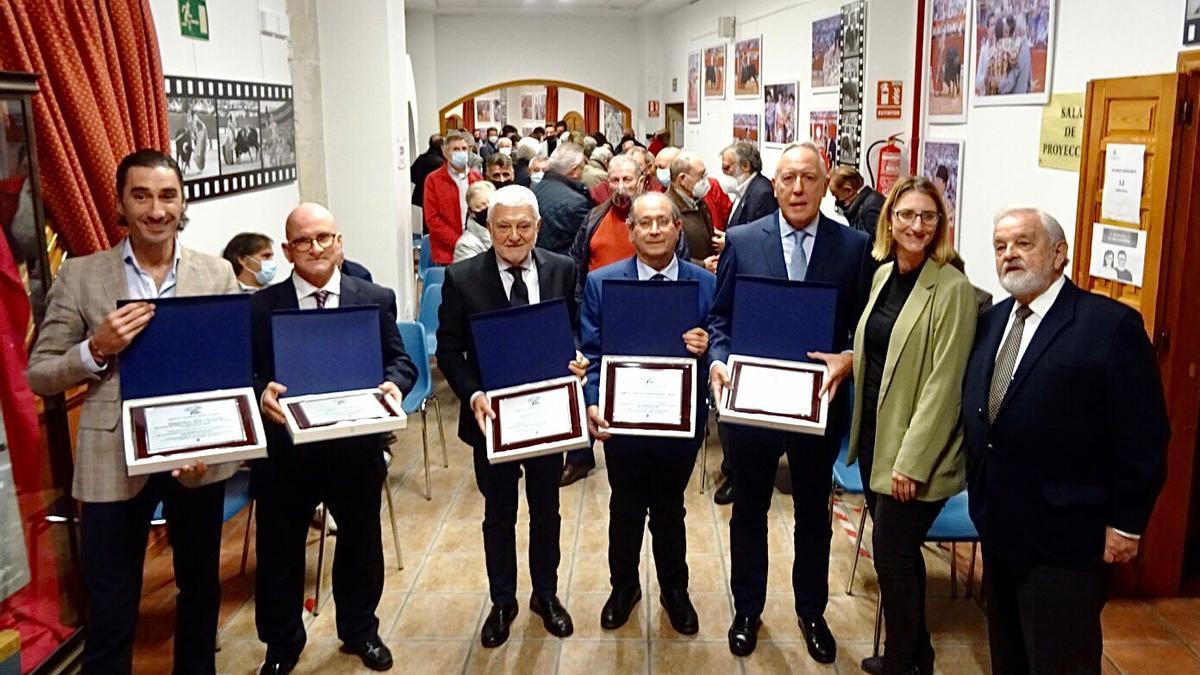 Un momento del acto de homenaje a Manzanares celebrado el pasado viernes en Alicante