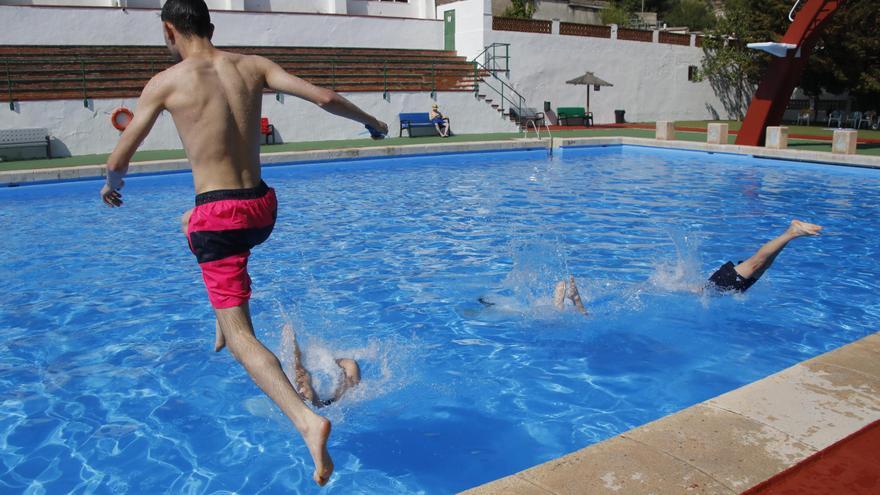 Las piscinas de Alcoy cierran la temporada con cifras de récord