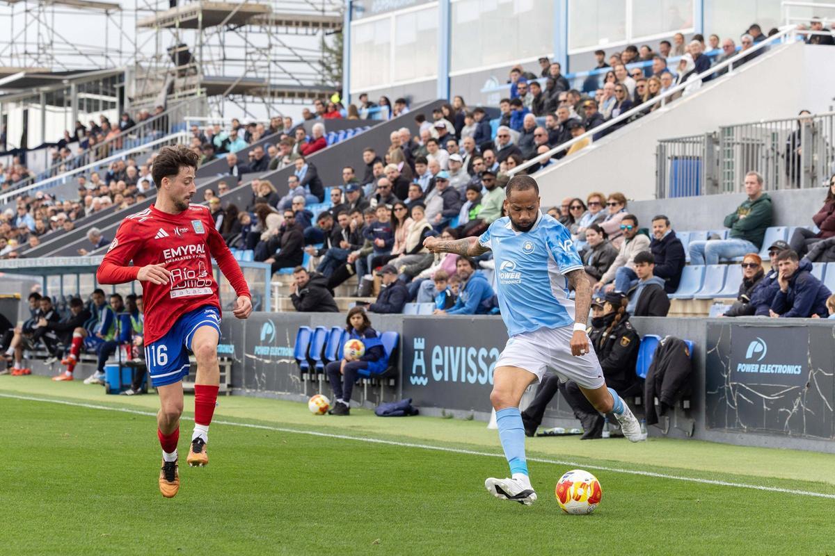 Victoria en casa de la UD Ibiza contra la SD Tarazona