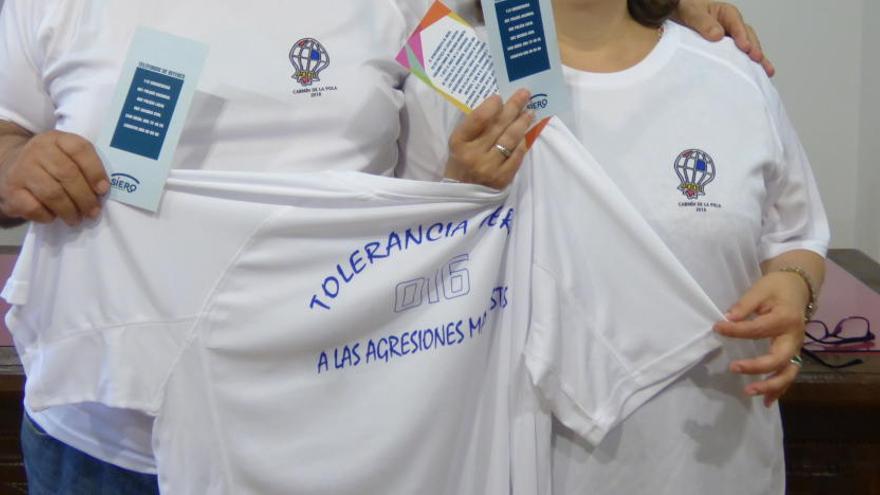 La camiseta del Carmín pide &quot;tolerancia cero&quot; con las agresiones machistas