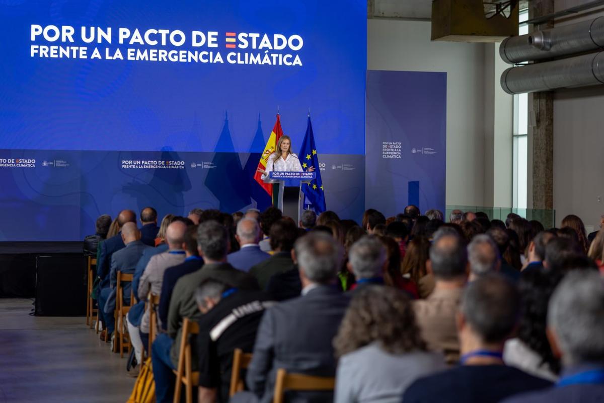 Momento del desarrollo de la reunión de Ponferrada.