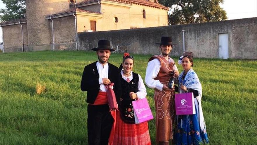 El grupo folclórico Tierra de Barros irá al Festival Internacional de Madeira