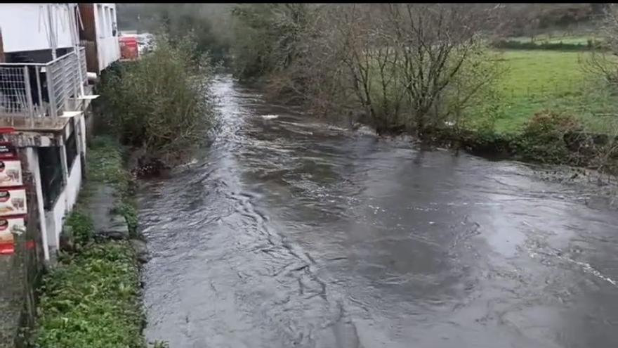 Varios ríos gallegos permanecen bajo vigilancia por riesgo de desbordamiento