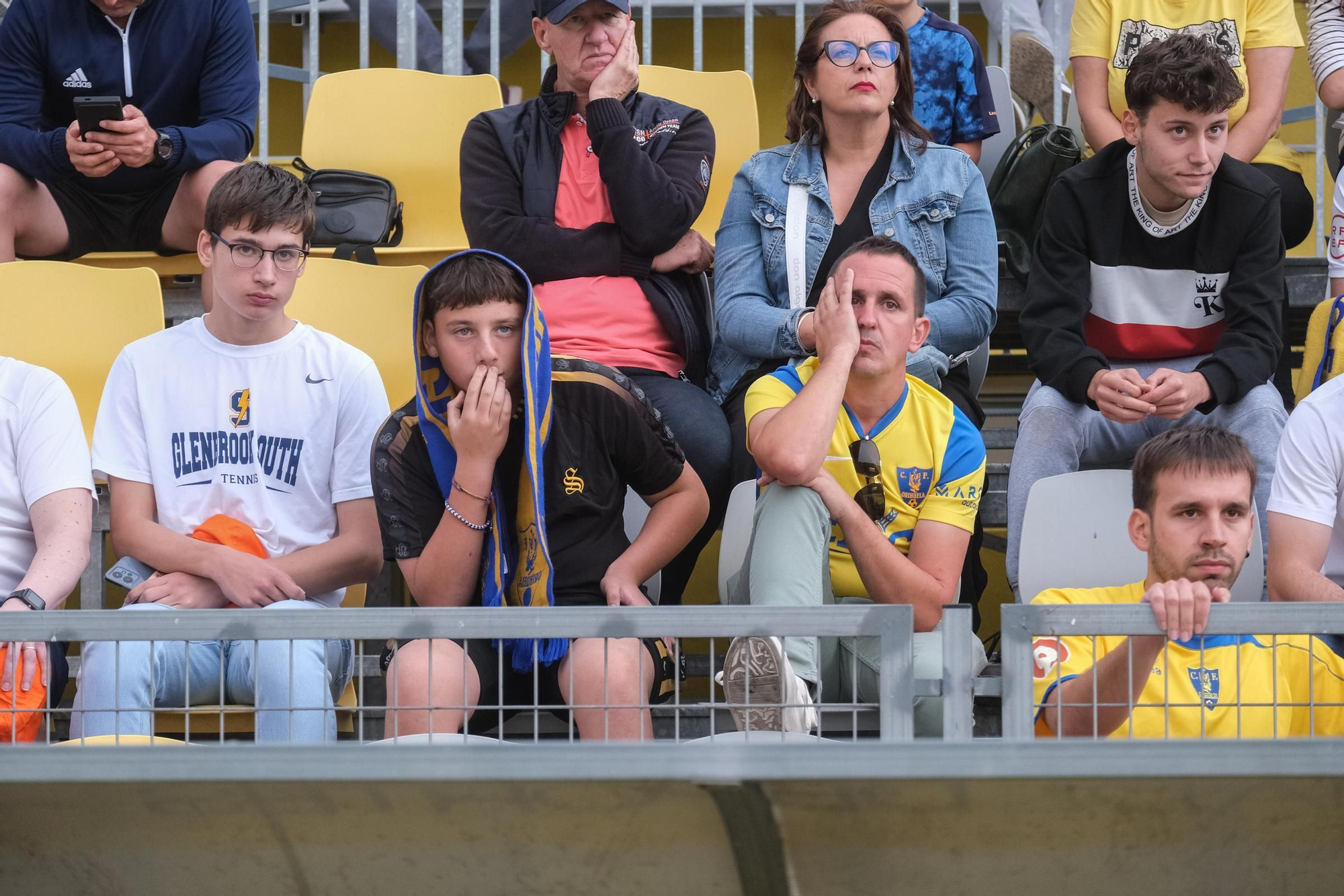 Así se ha vivido el Barakaldo - Orihuela en el estadio de Los Arcos