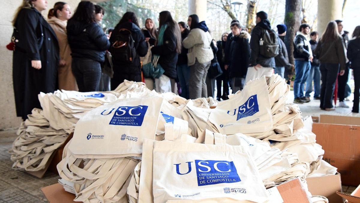 Santiago acolle esta semana os Encontros na Zona USC con visitas a facultades por parte de alumnado de ensino medio.