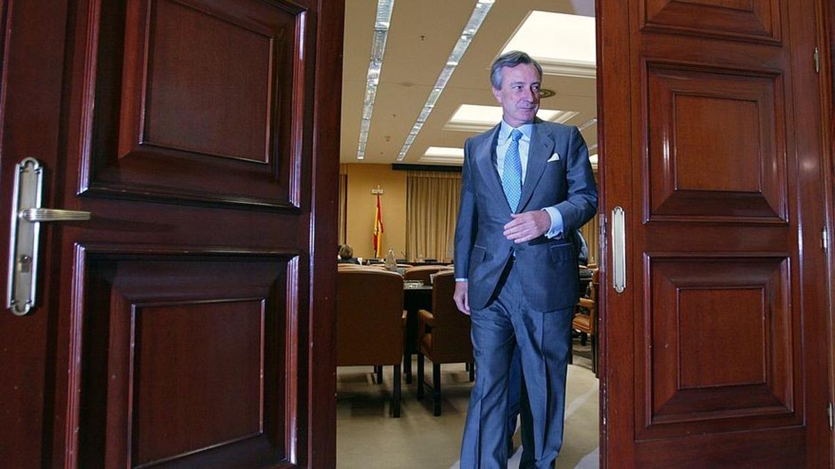 Jorge Dezcallar, primer director civil del CNI.