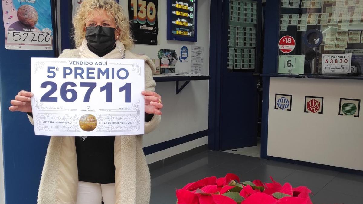 La lotera de Peñíscola ha repartido 60.000 euros del 26711, quinto premio de la Lotería de Navidad 2021