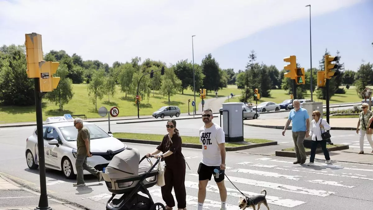 Gaspar García Laviana, una arteria muy transitada en la que "todas las semanas hay accidentes o sustos": los vecinos piden "concienciación" vial tras los últimos incidentes