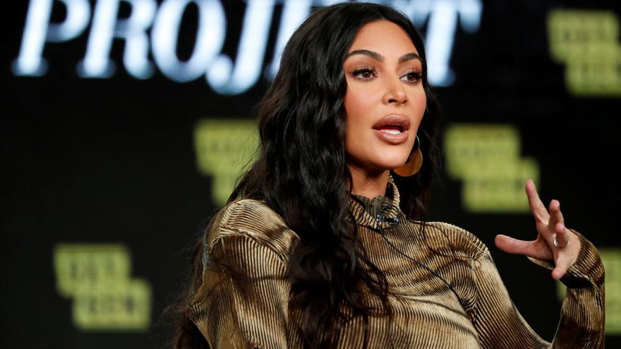 Kim Kardashian, contra Balenciaga por su polémica campaña