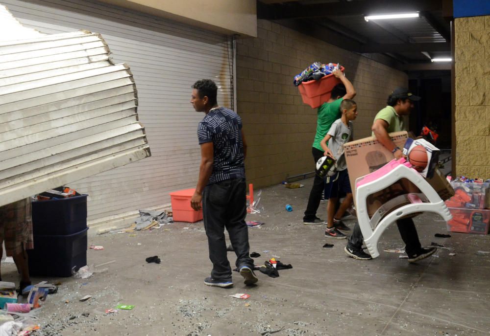 Tres muertos y más de 600 detenidos han dejado por ahora las protestas iniciadas hace cinco días en México por el alza de los combustibles, en las que el descontento ha dado paso a saqueos.