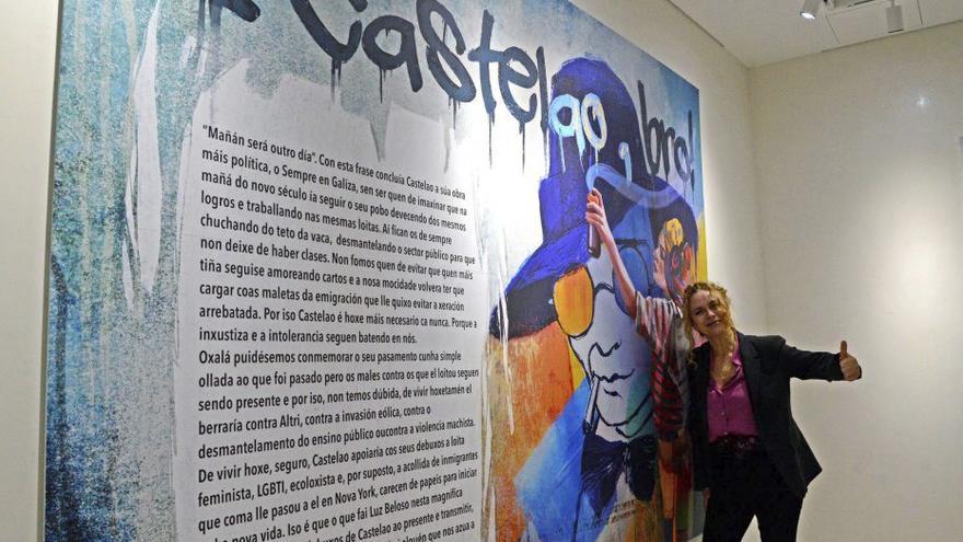 La artista, en la inauguración de la exposición.