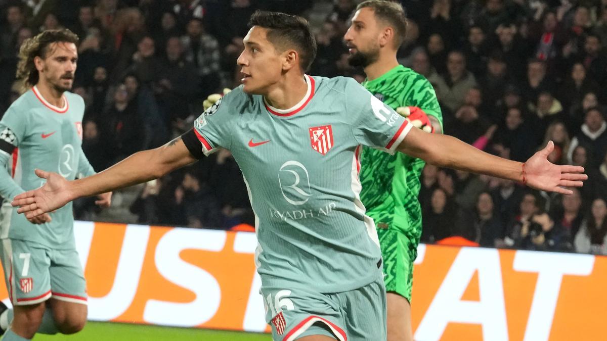 Nahuel Molina celebrando su gol ante el PSG