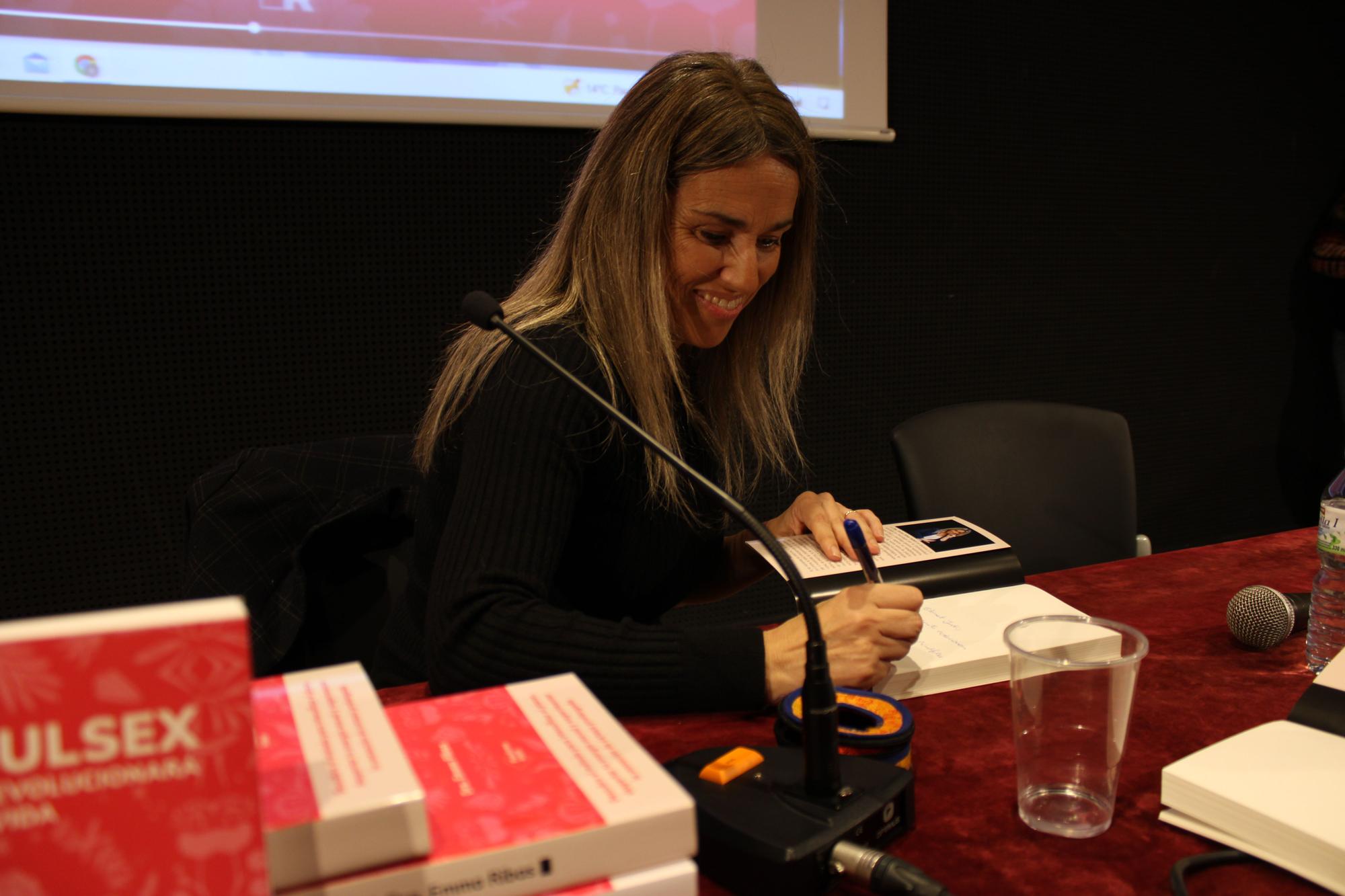 La sexòloga Emma Ribas presenta el seu llibre 'Mindfulsex' a la Sala Erato