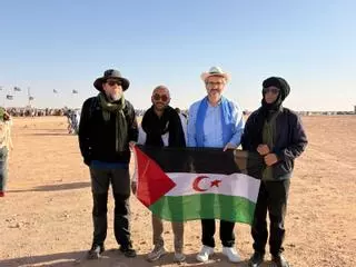 El intergrup parlamentari “Pau i Llibertat per al Sàhara” en la visita a Tindouf
